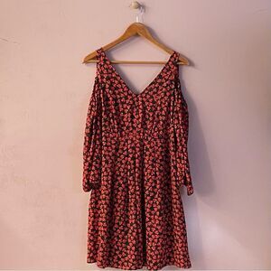 Disney Alice Through the Looking Glass Black/Red Heart Cold-Shoulder Dress Sz M